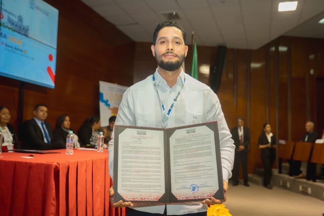 El alcalde Alexander Rodríguez destaca la gestión de La Otra Banda en el XXVII Congreso Internacional FLACMA Sucre 2026